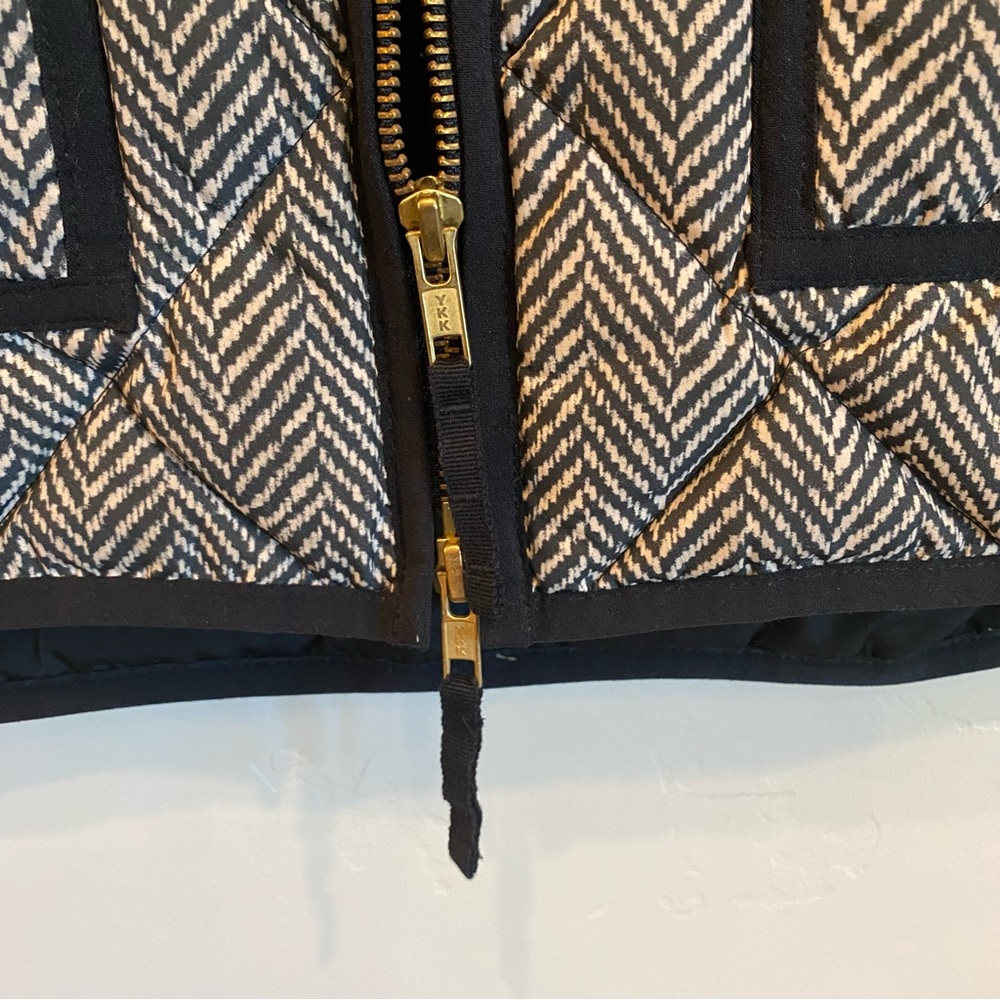 J.Crew Classic Herringbone Excursion Quilted Puff… - image 5